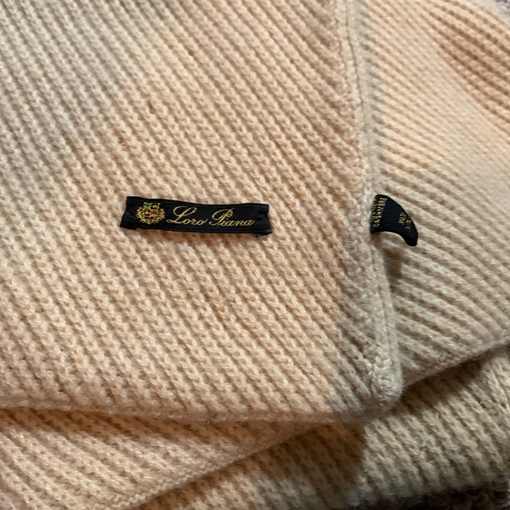 Loro Piana Scarf